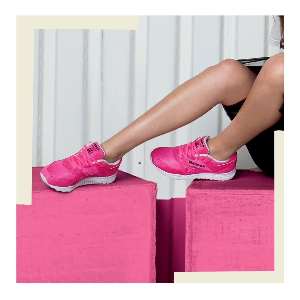 Solar Pink Reebok Classic Neon